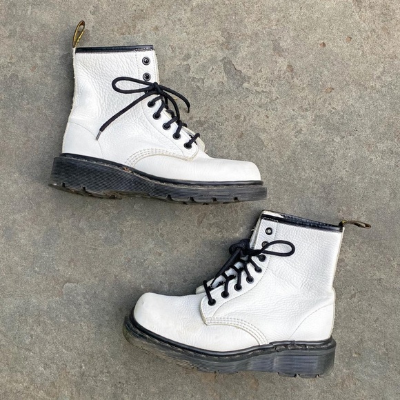 Vintage White Doc Martens Lace Up Boots - Picture 2 of 4
